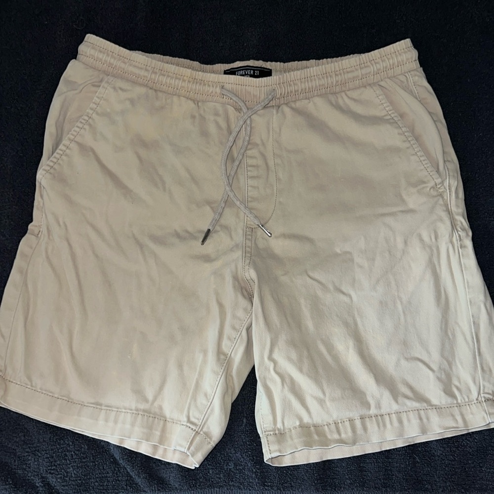 Forever 21 Men’s Khaki Shorts